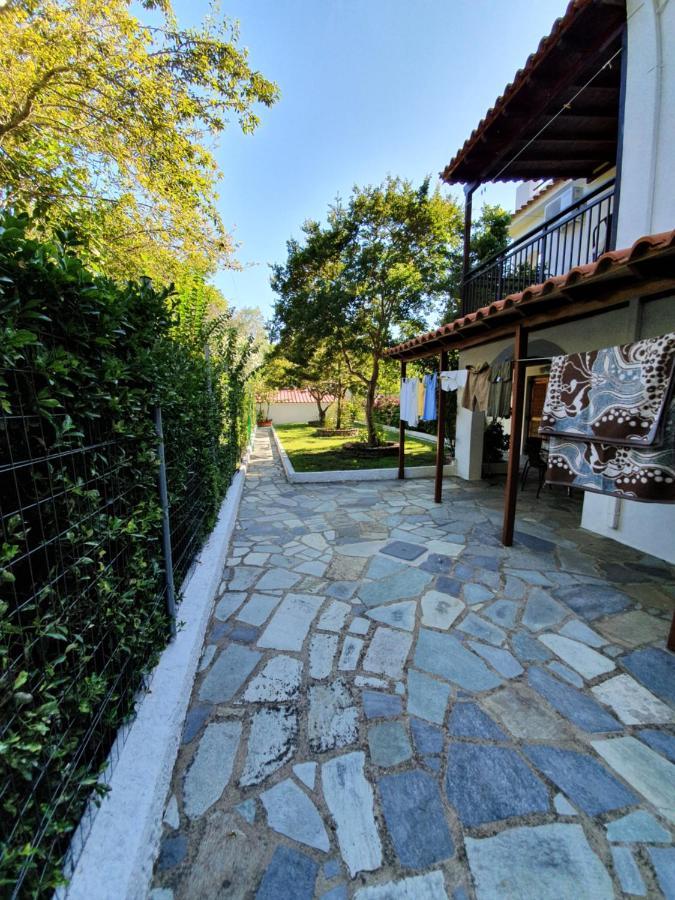 Dionisos Studios And Apts Skiathos Koukounaries Zewnętrze zdjęcie
